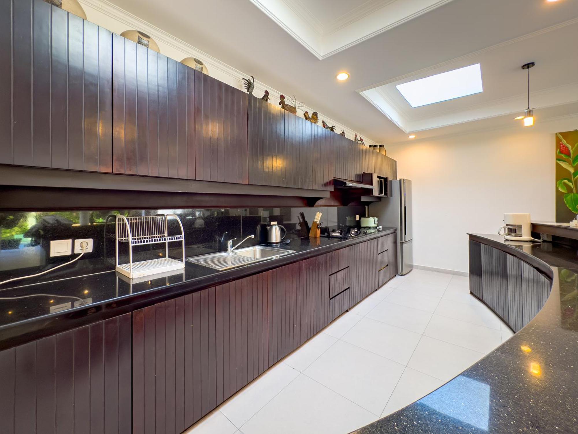 Villa Bugis Abimanyu Seminyak 部屋 写真