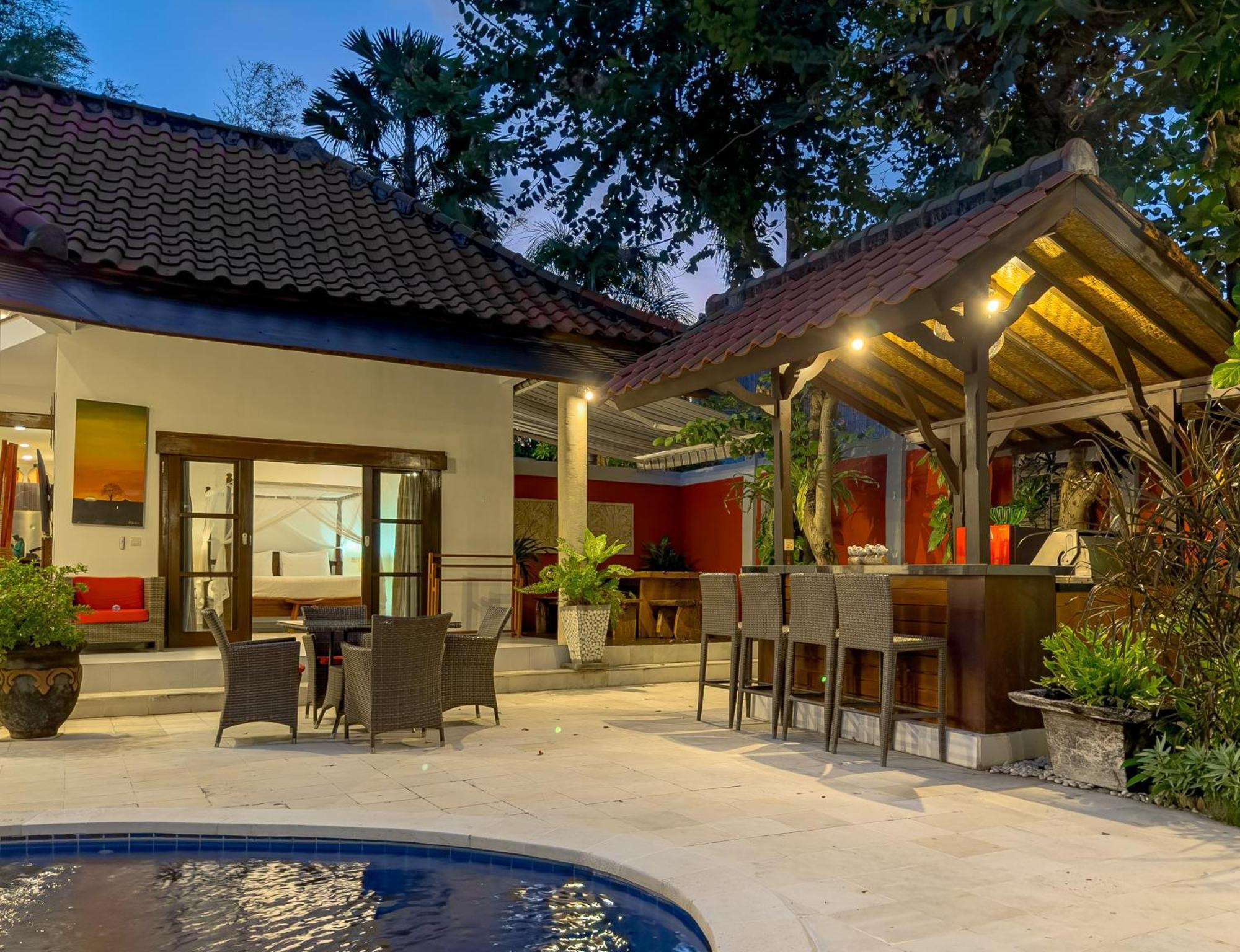 Villa Bugis Abimanyu Seminyak 部屋 写真