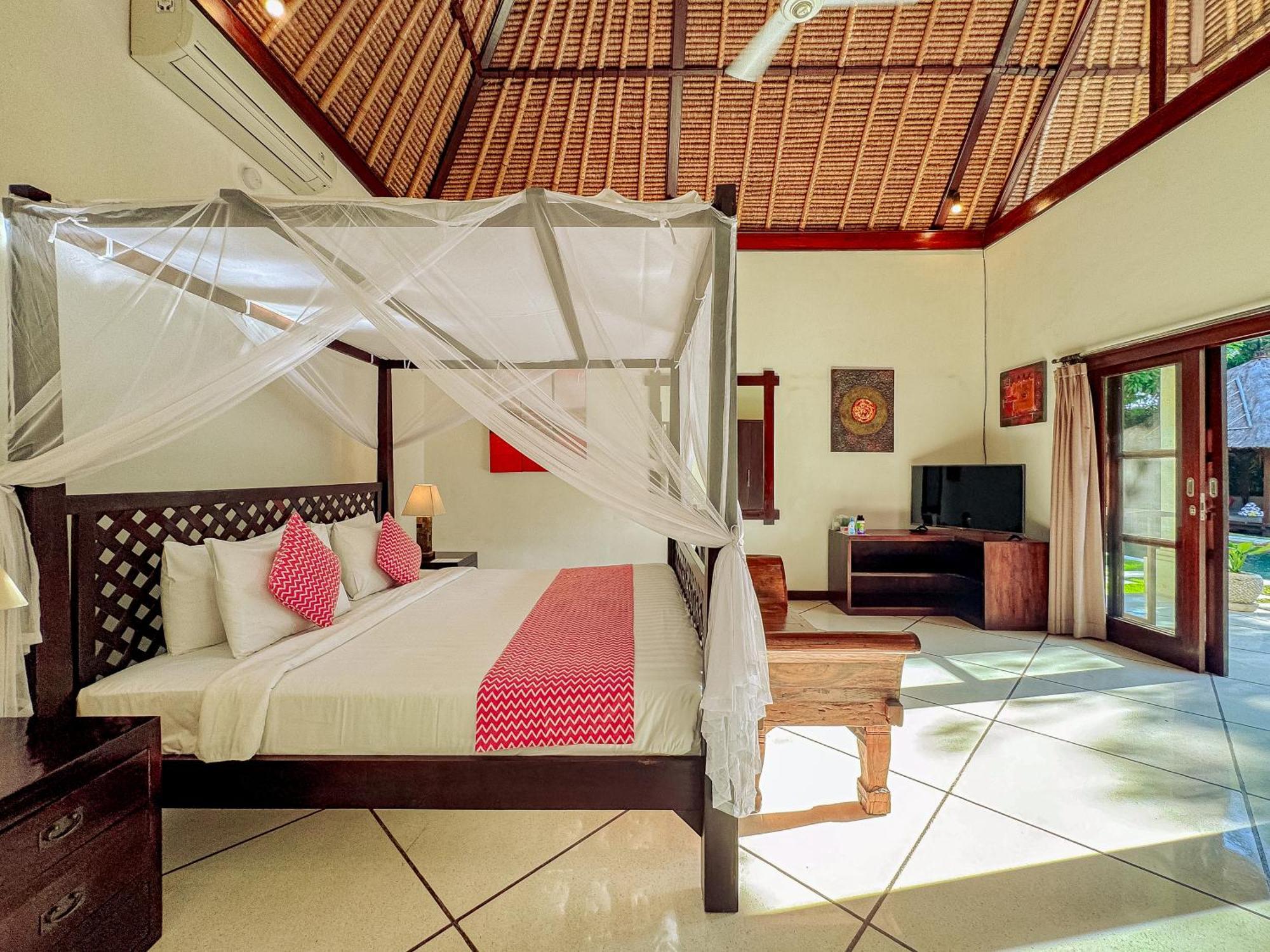 Villa Bugis Abimanyu Seminyak 部屋 写真